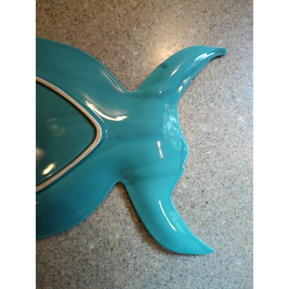 Decorative Tropical Fish Serving Plate Glazed Pottery Green Red Yellow 18x10x1.5 - Picture 7 of 8